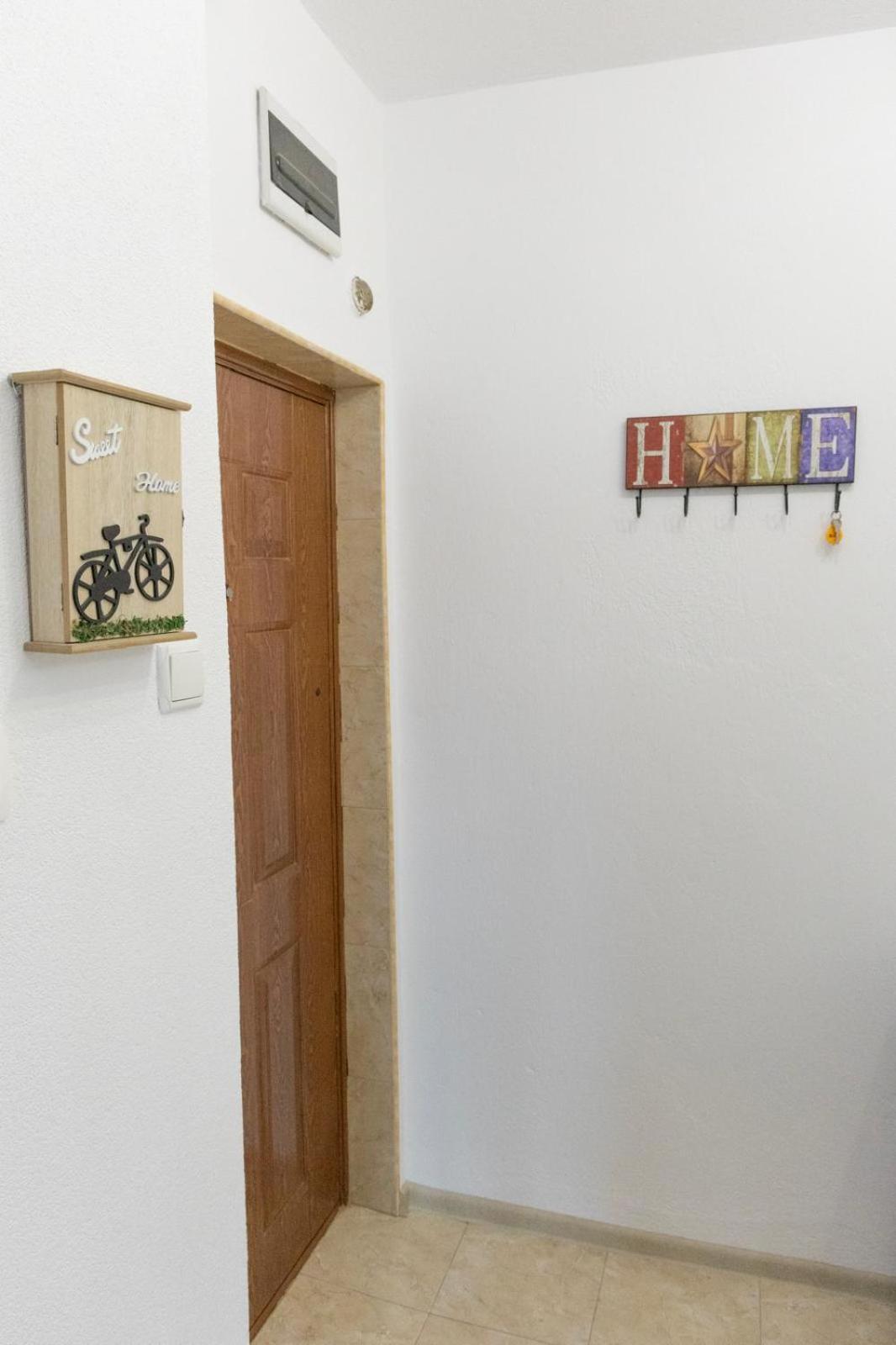 Kris Apartment Sandanski Bagian luar foto